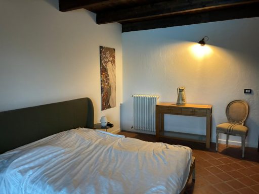 Master Bedroom Master Bedroom